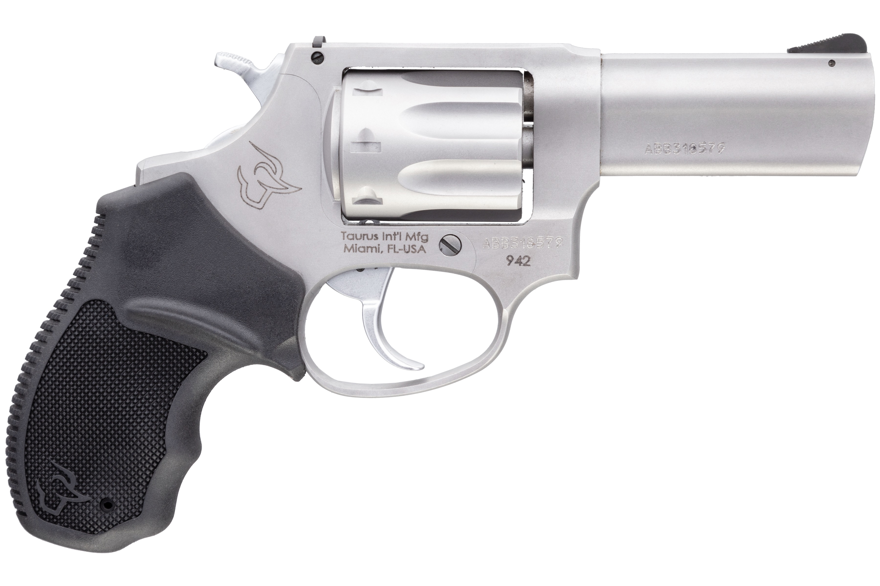 Taurus 942